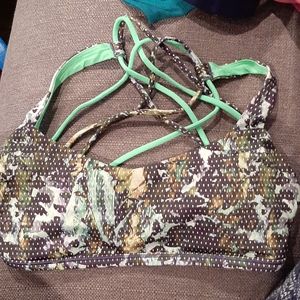 Perfect condition with padding size 6